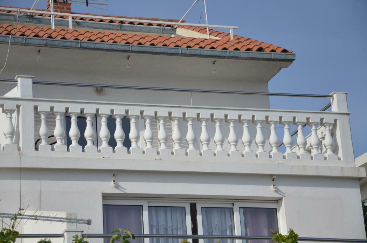 Apartment Jure トロギール エクステリア 写真